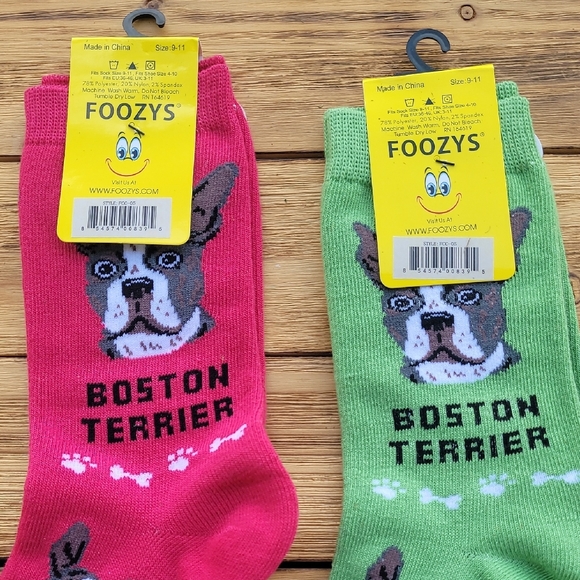 Foozys Unisex Boston Terrier Socks - Magenta and Green - Picture 3 of 3
